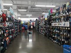 -迪卡侬(西华店)
