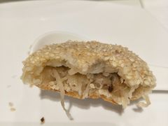 萝卜丝饼-国际青年会议酒店-苏莱斯餐厅