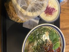 -云阿蛮云南生烫牛肉米线(奉贤路店)