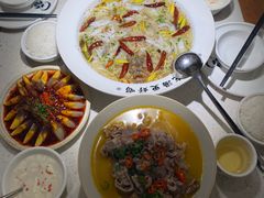 -江渔儿酸菜鱼·拔草餐厅(虎门君乐汇店)
