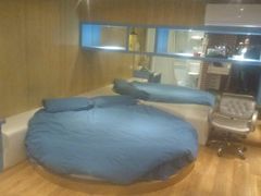 -爱舍美景酒店(燕儿岛路地铁站店)