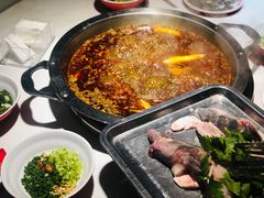 -蜀滋香鲜鱼美蛙火锅(339店)