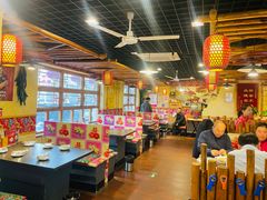 -靠山屯东北农家菜(八龙桥雅苑店)