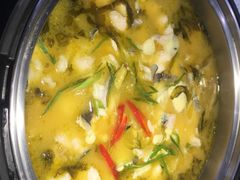 -严厨老坛酸菜鱼(张掖路店)