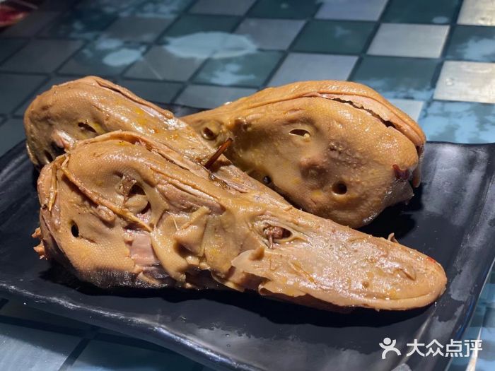 嘎嘎鸭脑壳(银泰城店)嘎嘎鸭脑壳图片