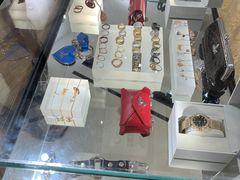 -Vivienne Westwood(上海来福士广场店)