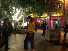 -吉庆街美食广场
