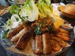 -大头虾越式风味餐厅(光明广场店)