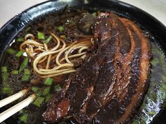 -小龙大肉面馆