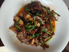 -老鼎万春卤菜(五代传承创始老店)