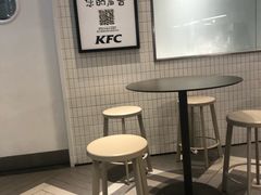用餐区-肯德基(新佛罗伦萨店)