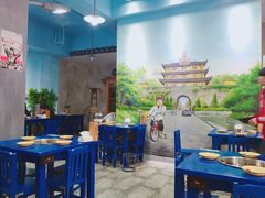 大堂-马路边边·成都串串(翠柏路店)