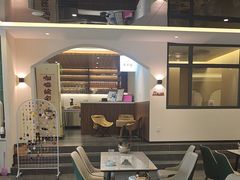 -何适山庄 ·可团建(水长城P2停车场店)