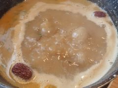山泉水板栗腰果牛蒡火锅-十二舍·湯物素煮(江泰潤政店)