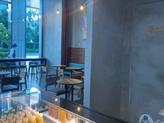 -DECAMERON十日谈(前海嘉里中心店)
