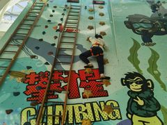 -宝山日月光中心