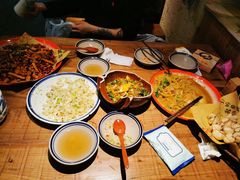 -泥糊破店小酒馆·团建聚餐(南京西路店)