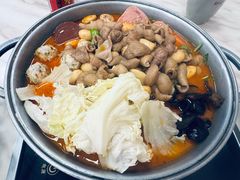 -彭记铁锅肥肠(东四总店)