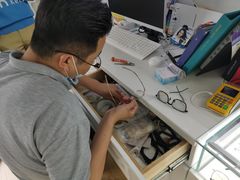 -翰佐蔡司小乐圆·依视路星趣控·暴龙眼镜折扣店
