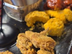 -BHC炸鸡(明洞总店)