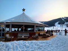 -中旅松花湖滑雪场