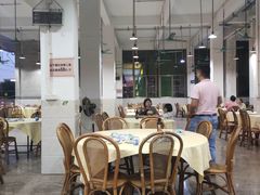大堂-标记美食新鲜猪杂(兴南大道店)
