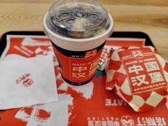 -塔斯汀中国汉堡(徐汇汇京广场店)