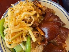 -张卤堂·砂锅卤肘子(南头店)