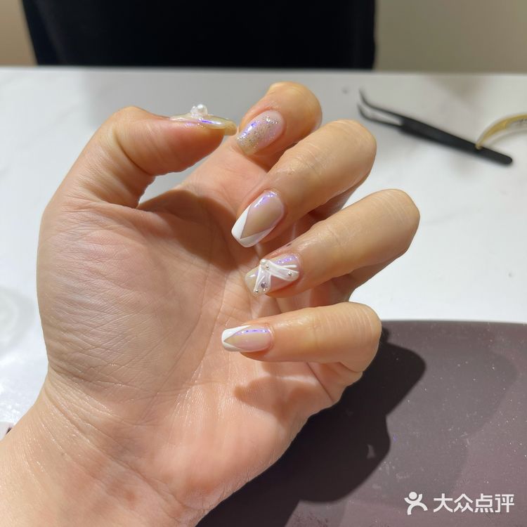 短粗胖手手近期做的美甲分享