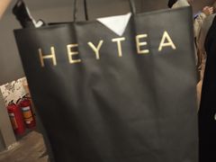 -喜茶(深圳万象城黑金店)