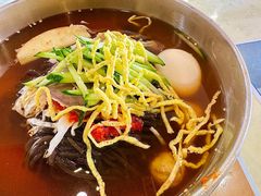 -服务大楼冷面(延大店)