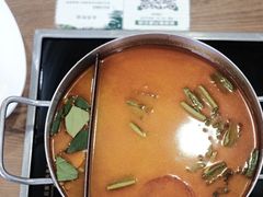 -樾餐厅泰式海鲜火锅(民歌湖店)