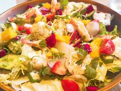 脆甜鲜虾沙拉-幸薈飯堂