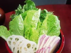-菌之家·专业纯野生菌火锅·特色炒菌