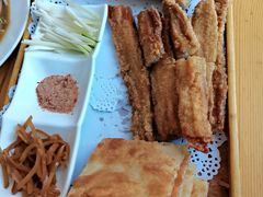 -闻道食府烙饼卷带鱼(原车耳营店原大觉寺店)