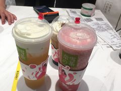 霸气芝士草莓-奈雪的茶(湖滨银泰in77C区PRO店)