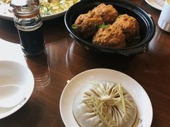 -鸿运酒楼