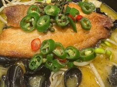 -渝是乎酸菜鱼(龙旗购物中心店)