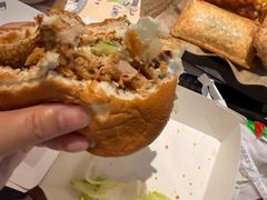 -肯德基(成都机场T2到达精选店)