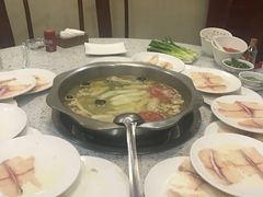 -鑫御隆斑鱼庄(雅安店)