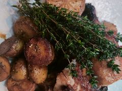 -LESCEDARS Brasserie Bistro香柏树