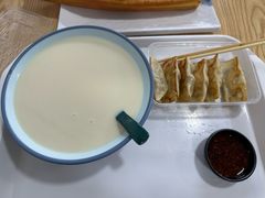 -门庭若市豆浆油条(恒生广场店)