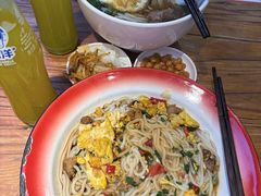 -湘人龙记老长沙米粉(鸟巢店)