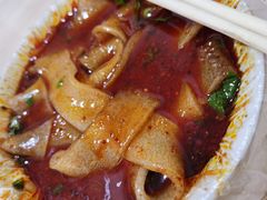 -哈海英麻辣烫(中华西路步行街店)