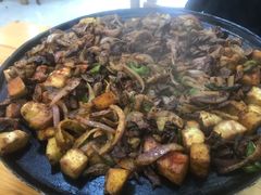 -老周炒拨拉(甘州总店)