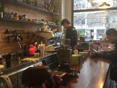 -Be Lived Cafe比例咖啡(摩天轮店)