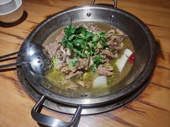 -大众跷脚牛肉馆·非遗传承单位(峨眉山店)