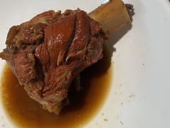 金牌酱棒骨-上关雪東北菜(中房金谊店)