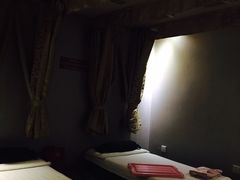 -莱蔻·圣灸堂·推拿艾灸(天山店)