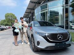 -上海星瀚奔驰4S店(红柳路店)